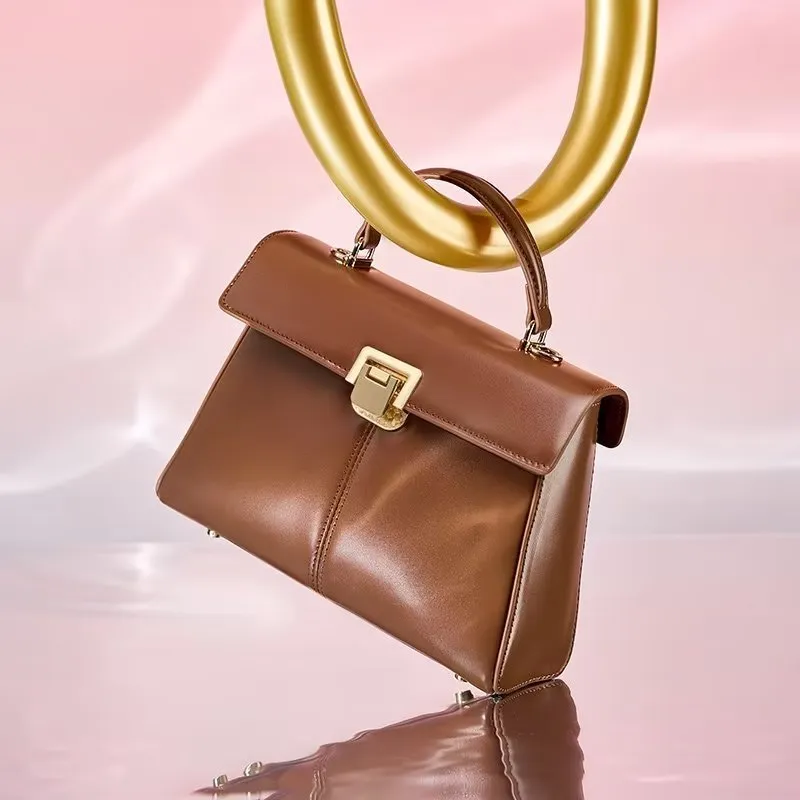 Veltique Hasp Event Clutch