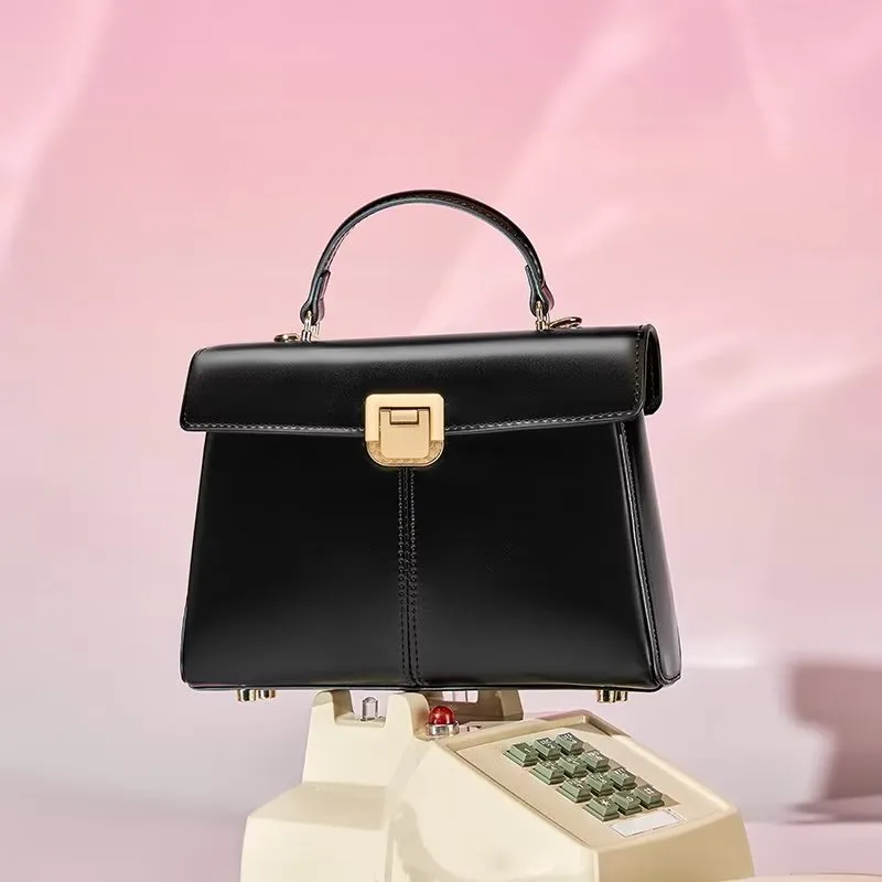 Veltique Hasp Event Clutch