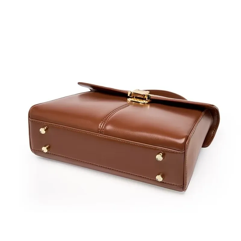 Veltique Hasp Event Clutch