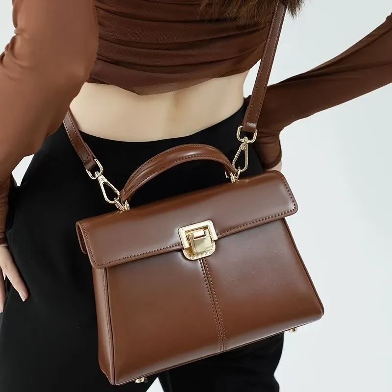 Veltique Hasp Event Clutch
