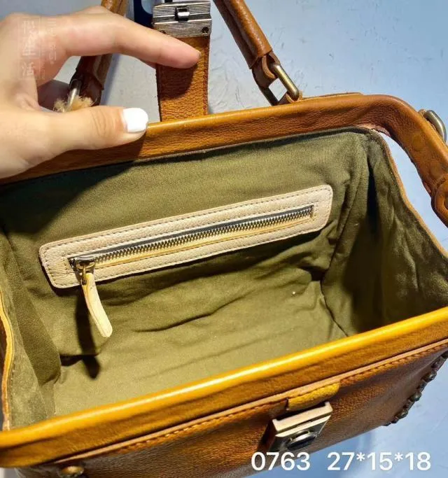 Vintage  Leather Doctor Handbag Purses With Rivet For Women