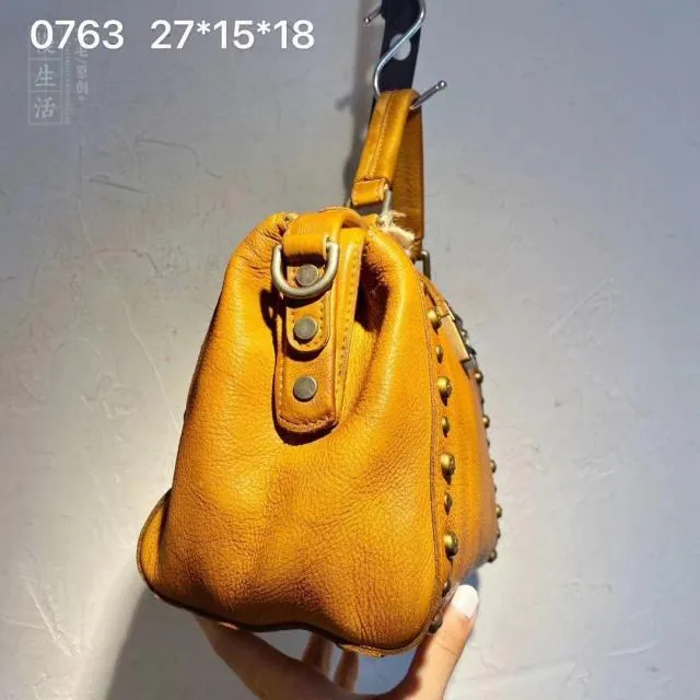 Vintage  Leather Doctor Handbag Purses With Rivet For Women