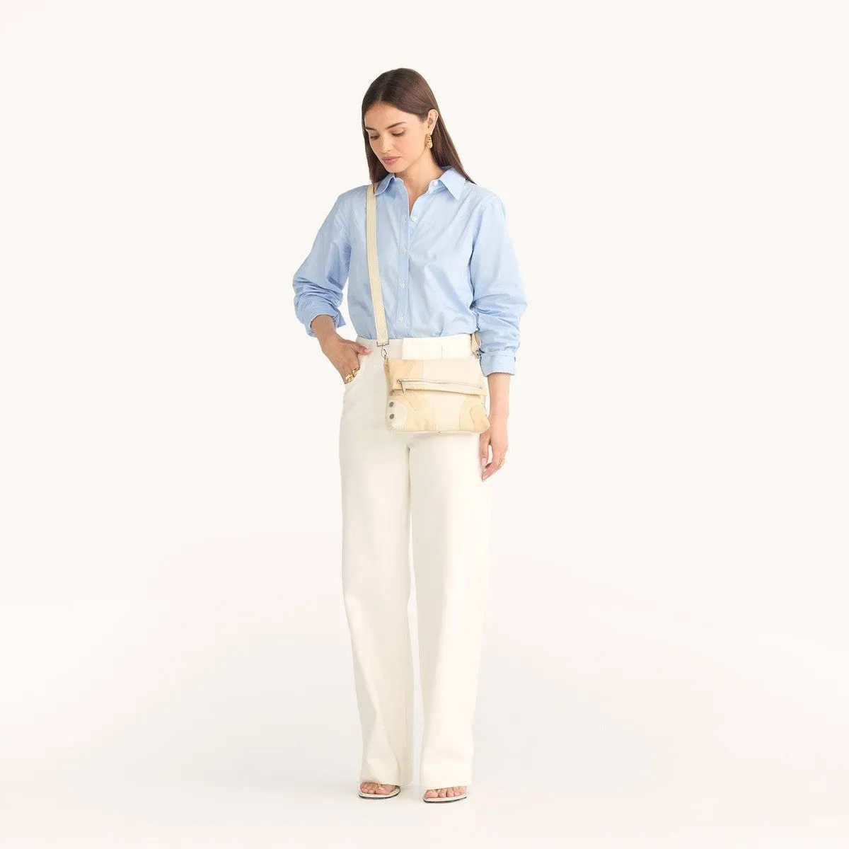 VIP MED - Coastal Cream/Brushed Silver