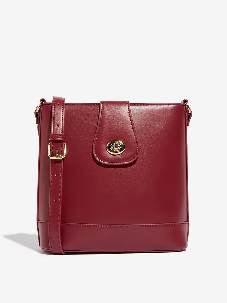 Westside Wine Buckle Sling Bag