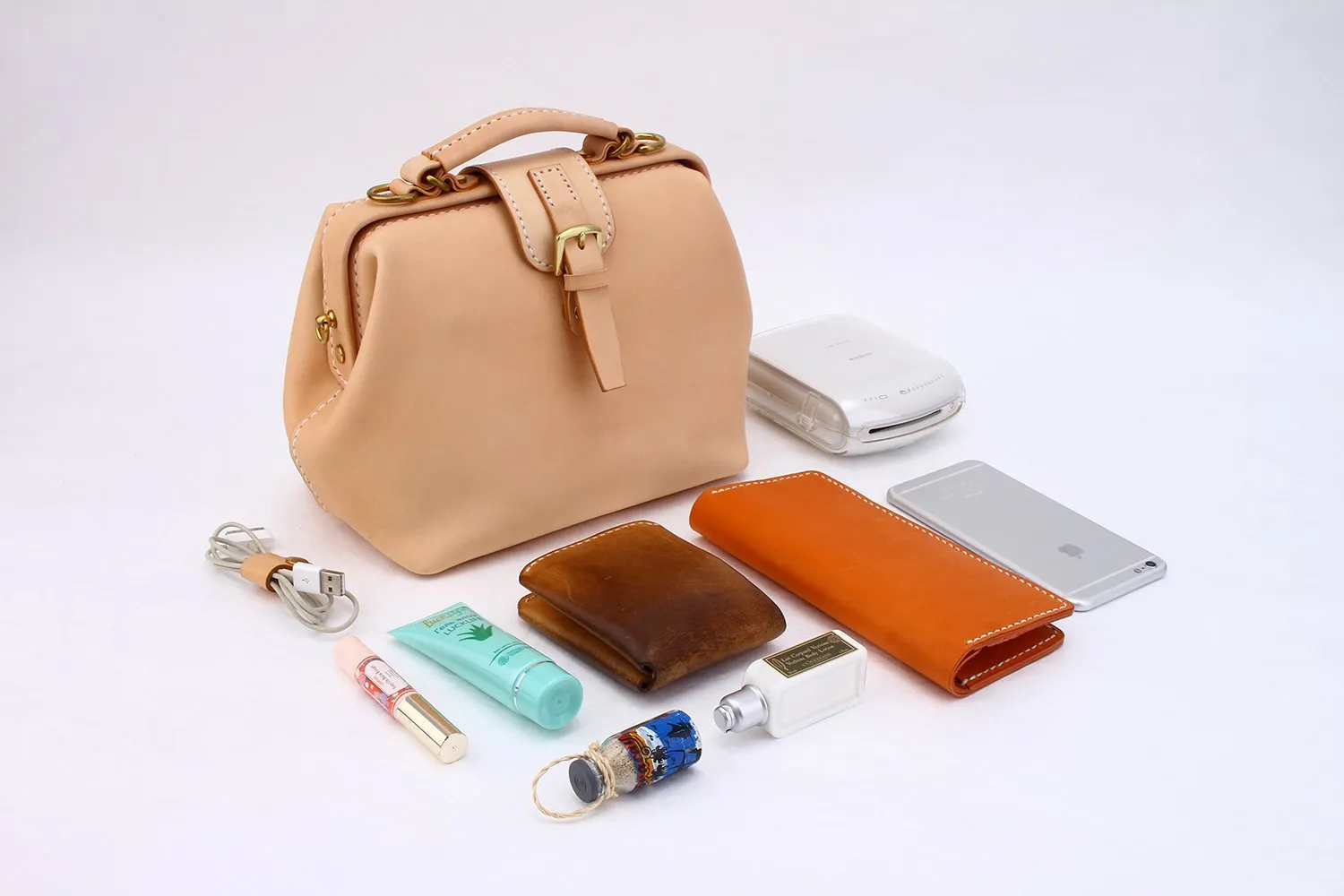 Womens Beige Leather doctor Handbags