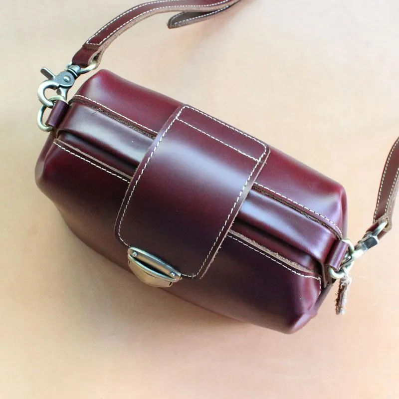 Womens Brown Leather Doctor Shoulder Purses Brown Doctor Crossbody Purses for Women