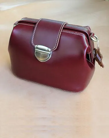 Womens Brown Leather Doctor Shoulder Purses Brown Doctor Crossbody Purses for Women