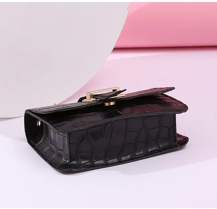 Women’s Elegant Small Crossbody Bag with Chain Shoulder Strap