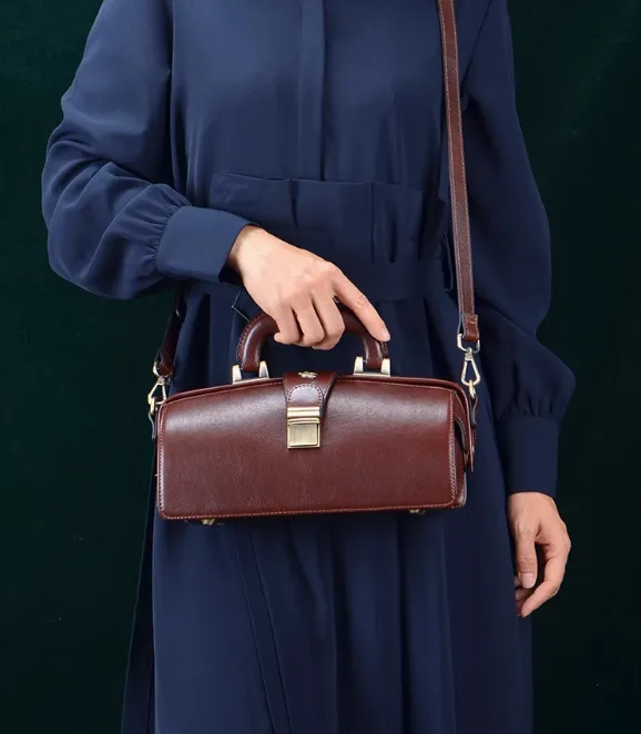 Women's Leather Doctor Bag Gladstone Style Handbags